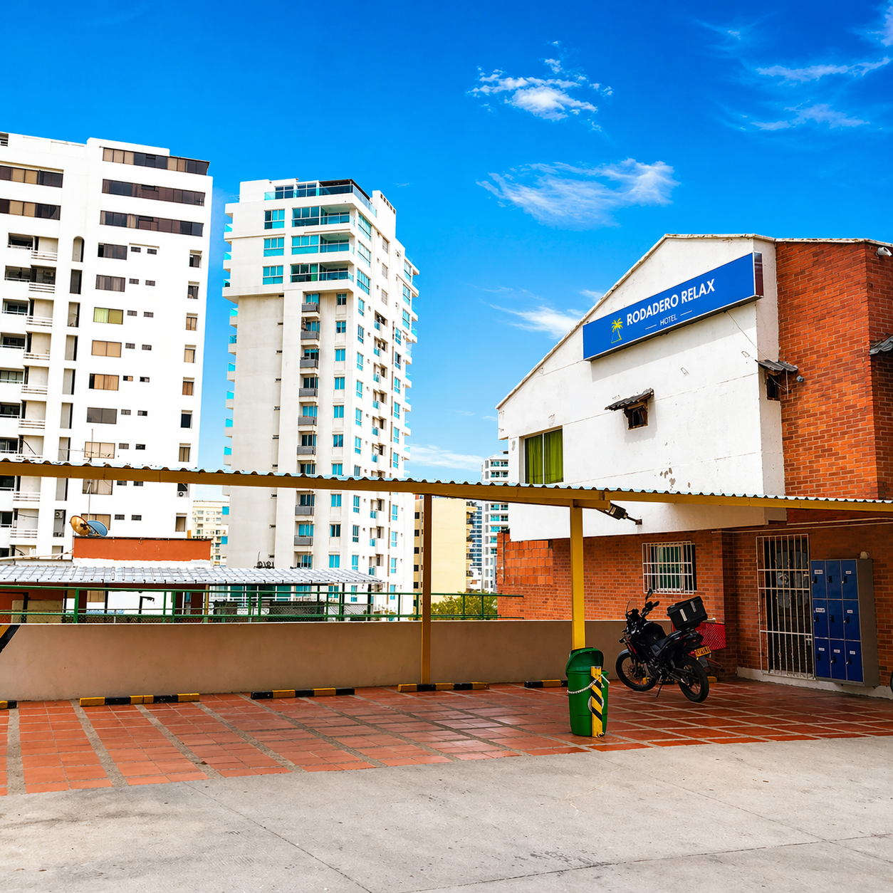 Parqueadero del hotel